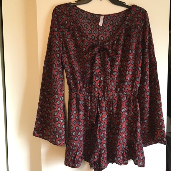 Adorable Xhilaration Boho Patterned Romper - Picture 5 of 7